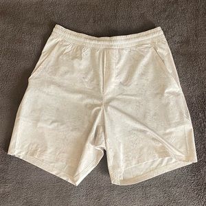 Lululemon Pace Breaker Shorts 7”